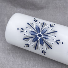 Load image into Gallery viewer, ÍSLANDSKLUKKA<br><small>Dökkblátt, hvítt og silfur<br></small>