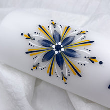 Load image into Gallery viewer, ÍSLANDSKLUKKA<br><small>Dökkblátt, gult og silfur<br></small>