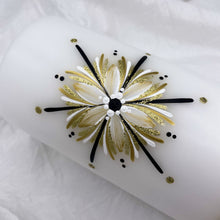 Load image into Gallery viewer, GEISLASÓL<br><small>Gull, svart og hvítt<br></small>