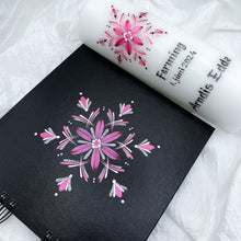 Load image into Gallery viewer, ÍSLANDSSÓL - kerti+bók <br> <small>Bleikt, svart og silfur </small>