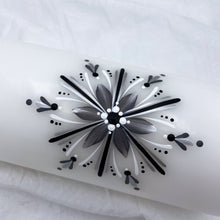 Load image into Gallery viewer, ÍSLANDSKLUKKA<br><small>DÖkkgrátt, svart og silfur<br>ekki glimmer</small>