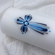 Load image into Gallery viewer, ÍSLANDSKLUKKA - kerti+bók <br> <small>Dökkblátt, túrkis og silfur </small>