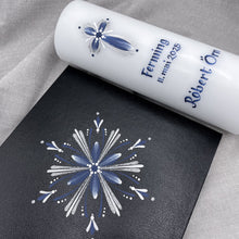 Load image into Gallery viewer, ÍSLANDSKLUKKA - kerti+bók <br> <small>Dökkblátt, hvítt og silfur </small>