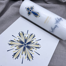 Load image into Gallery viewer, PÁFUGL - kerti+bók <br> <small>Dökkblátt og gull </small>