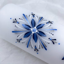 Load image into Gallery viewer, ÍSLANDSKLUKKA<br><small>Dökkblátt, blátt og silfur<br></small>