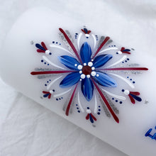 Load image into Gallery viewer, ÍSLANDSKLUKKA<br><small>Blátt, rautt, hvítt og silfur<br></small>