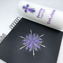 Load image into Gallery viewer, GEISLASÓL - kerti+bók <br> <small>Fjólublátt og silfur</small>