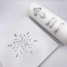 Load image into Gallery viewer, ÍSLANDSSÓL - kerti+bók <br> <small>Hvítt og silfur </small>