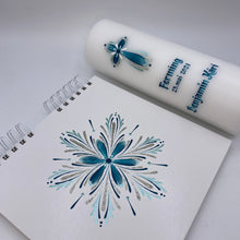 Load image into Gallery viewer, PÁFUGL - kerti+bók <br> <small>Blágrænt og antíksilfurl</small>