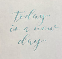 Load image into Gallery viewer, MODERN CALLIGRAPHY<br>LIVE NETNÁMSKEIÐ<br>fyrir byrjendur<br><small>Hefst 20. mars 2025</small>