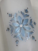 Load and play video in Gallery viewer, ÍSLANDSSÓL<br><small>Ljósblátt, hvítt og silfur<br></small>