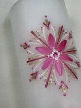 Load and play video in Gallery viewer, ÍSLANDSKLUKKA<br><small>Bleikt og gull<br></small>