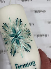 Load and play video in Gallery viewer, PÁFUGL - kerti+bók <br> <small>Blágrænt og antíksilfurl</small>