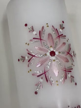 Load and play video in Gallery viewer, ÍSLANDSSÓL<br><small>Antíkbleikt, vínrautt, gull og antíksilfur<br></small>