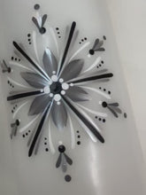 Load and play video in Gallery viewer, ÍSLANDSKLUKKA<br><small>DÖkkgrátt, svart og silfur<br>ekki glimmer</small>