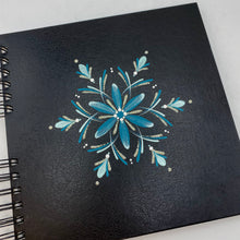 Load image into Gallery viewer, ÍSLANDSSÓL <br> <small>Blágrænt og silfur</small>