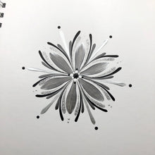 Load image into Gallery viewer, GEISLASÓL <br> <small>Dökkgrátt, silfur og svart </small>