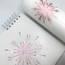 Load image into Gallery viewer, PÁFUGL - kerti+bók <br> <small>Ljósbleikt og antíksilfur </small>