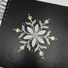 Load image into Gallery viewer, ÍSLANDSSÓL<br> <small>Hvítt, silfur og gull </small>