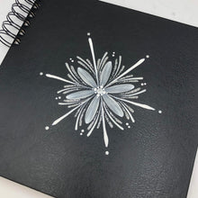 Load image into Gallery viewer, GEISLASÓL <br> <small>Hvítt og silfur </small>