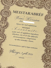 Load image into Gallery viewer, SKRAUTRITUN<br>Meistarabréf<br><small>Copperplate og Modern</small>