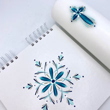 Load image into Gallery viewer, ÍSLANDASÓL - kerti+bók <br> <small>Blágrænt og antíksilfur </small>