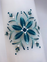 Load image into Gallery viewer, ÍSLANDASÓL - kerti+bók <br> <small>Blágrænt og antíksilfur </small>