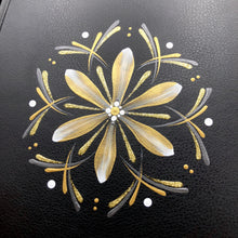 Load image into Gallery viewer, ÍSLANDSSÓL - LÍTIL <br> <small>Gull, hvítt og dökkgrátt</small>