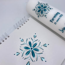 Load image into Gallery viewer, ÍSLANDASÓL - kerti+bók <br> <small>Blágrænt og antíksilfur </small>