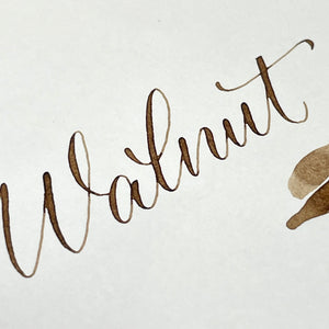 WALNUT INK<br> Walnut brown 30ml.