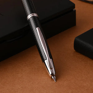 PILOT CAPLESS Graphite<br>Svartur<br><small>Medium oddur</small>