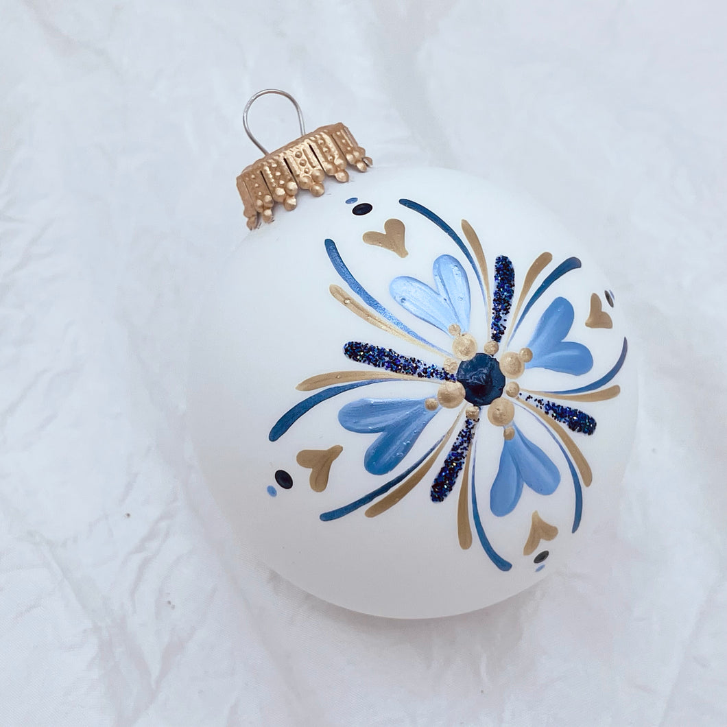 JÓLAKÚLA 2025<BR>Ást<br>