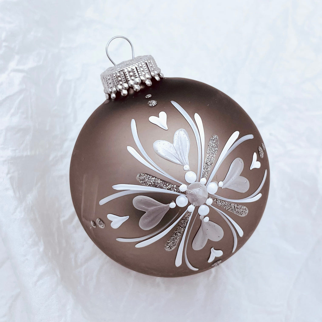 JÓLAKÚLA 2025<BR>Ást<br>