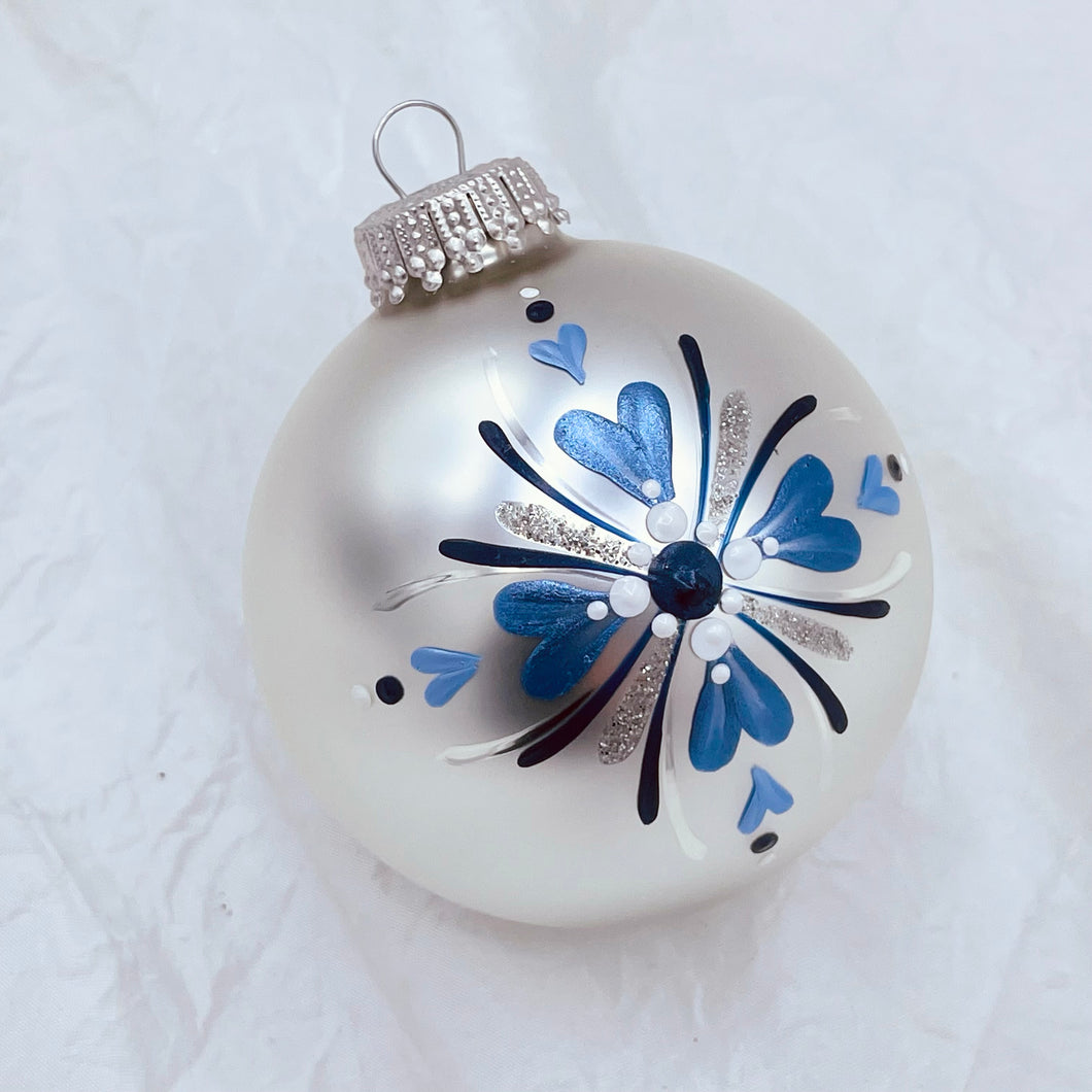 JÓLAKÚLA 2025<BR>Ást<br>