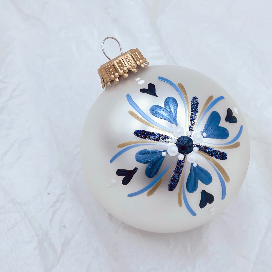 JÓLAKÚLA 2025<BR>Ást<br>