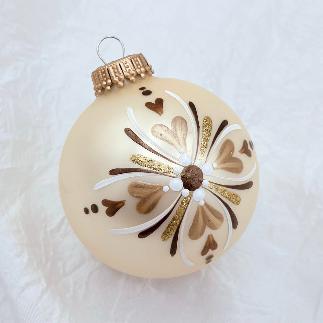 JÓLAKÚLA 2025<BR>Ást<br>