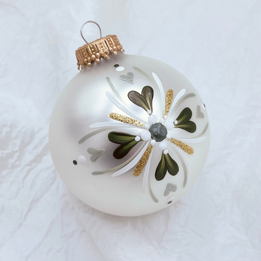 JÓLAKÚLA 2025<BR>Ást<br>