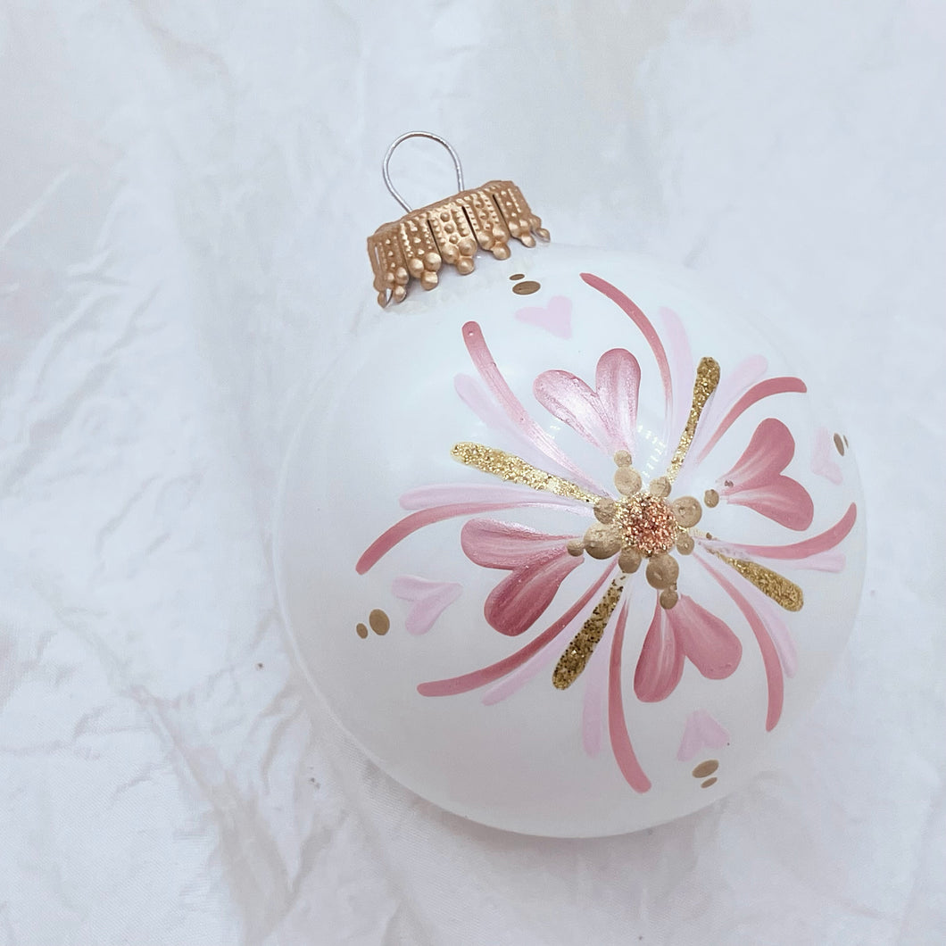 JÓLAKÚLA 2025<BR>Ást<br>