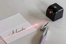 Load image into Gallery viewer, CALLIGRAPHY LASER&lt;br&gt;&lt;small&gt;Lítill og nettur&lt;/small&gt;
